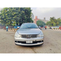 Nissan Bluebird 2006