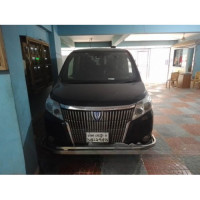 Toyota Noah 2016