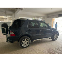 Mercedes-Benz M-Class 2004