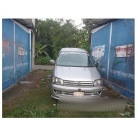 Toyota Noah 1997 Silver
