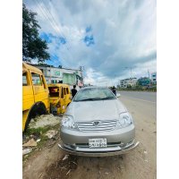 Toyota Corolla G 2000