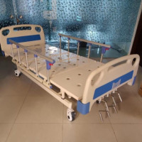 Three Function Manual ICU Bed