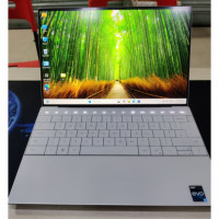 Dell XPS 9320 Plus Core i5 12th Gen 16GB / 512GB SSD