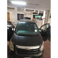 Toyota Noah X 2009