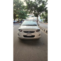 Hyundai Accent Blue 2012