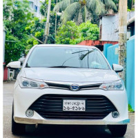 Toyota Axio 2016