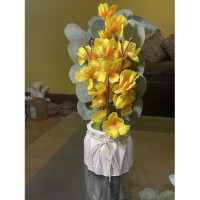 Artificial Flower & Vase Showpiece