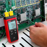UNI-T UT320D Mini Contact Type Thermometer