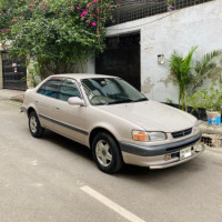 Toyota Corolla 111 XE Saloon 1995